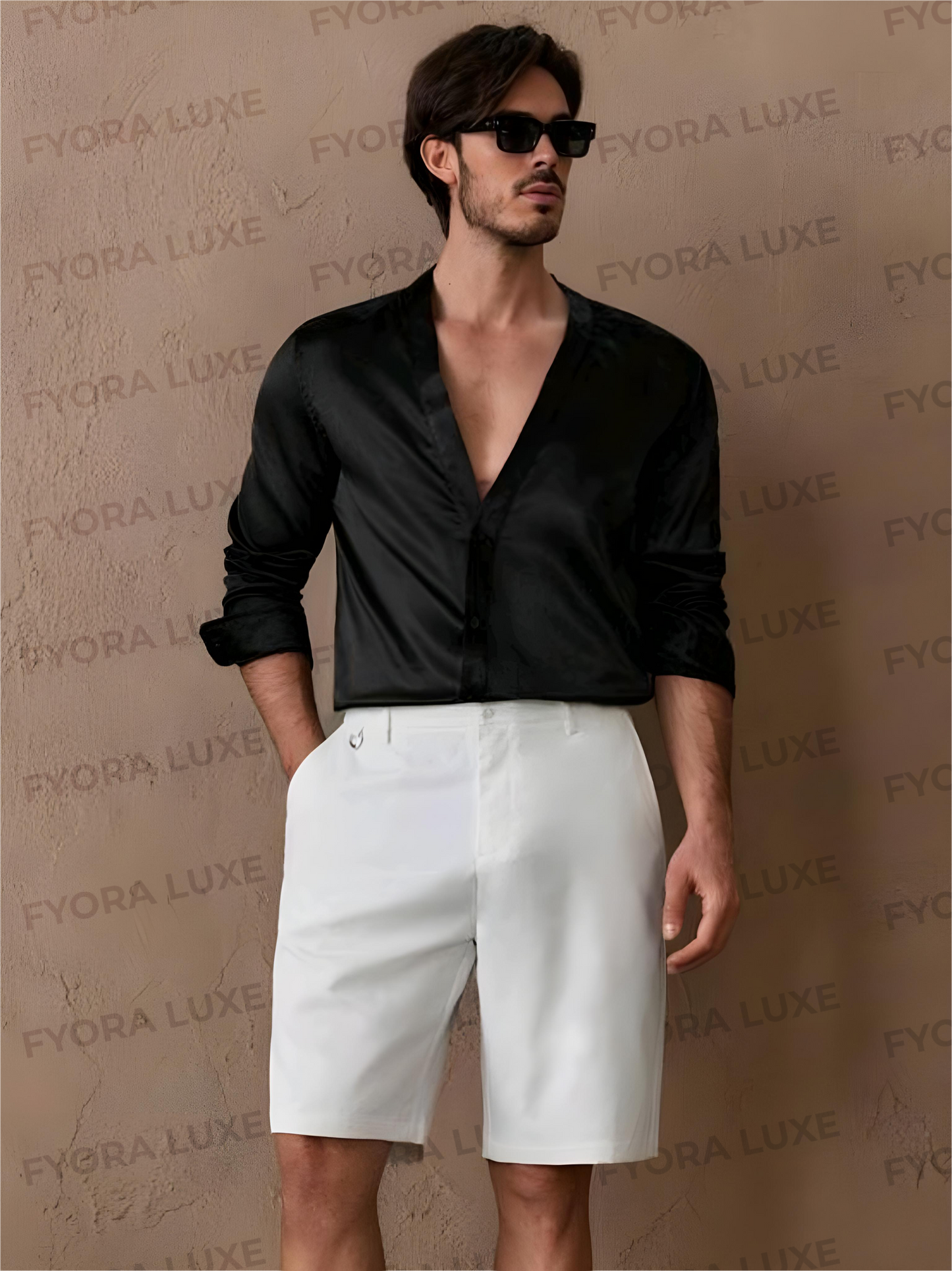 Manfinity Luxe - Men's Satin T-Shirt