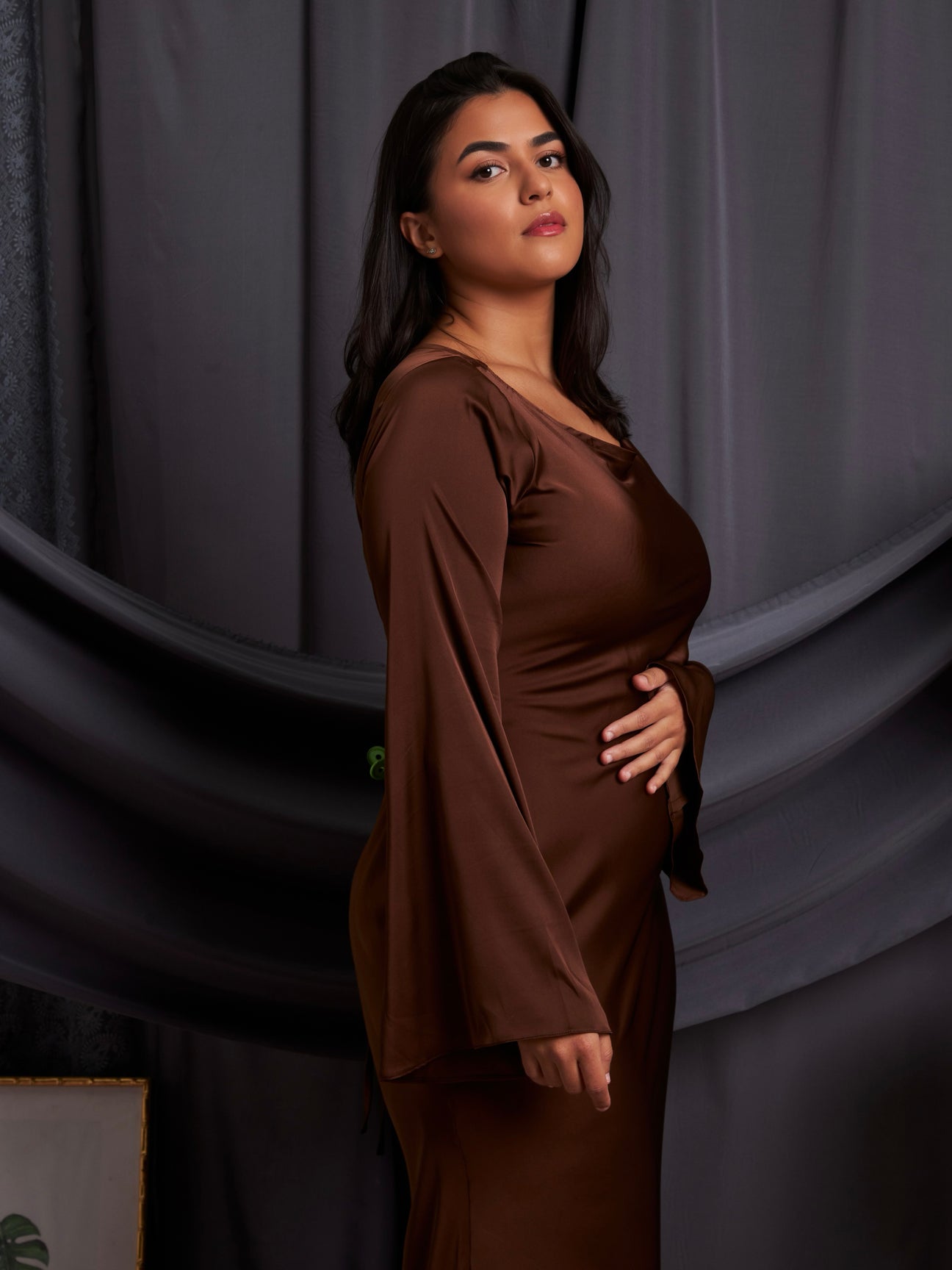 Monarch Satin Silk Gown – Her Majesty’s Sovereign Edition