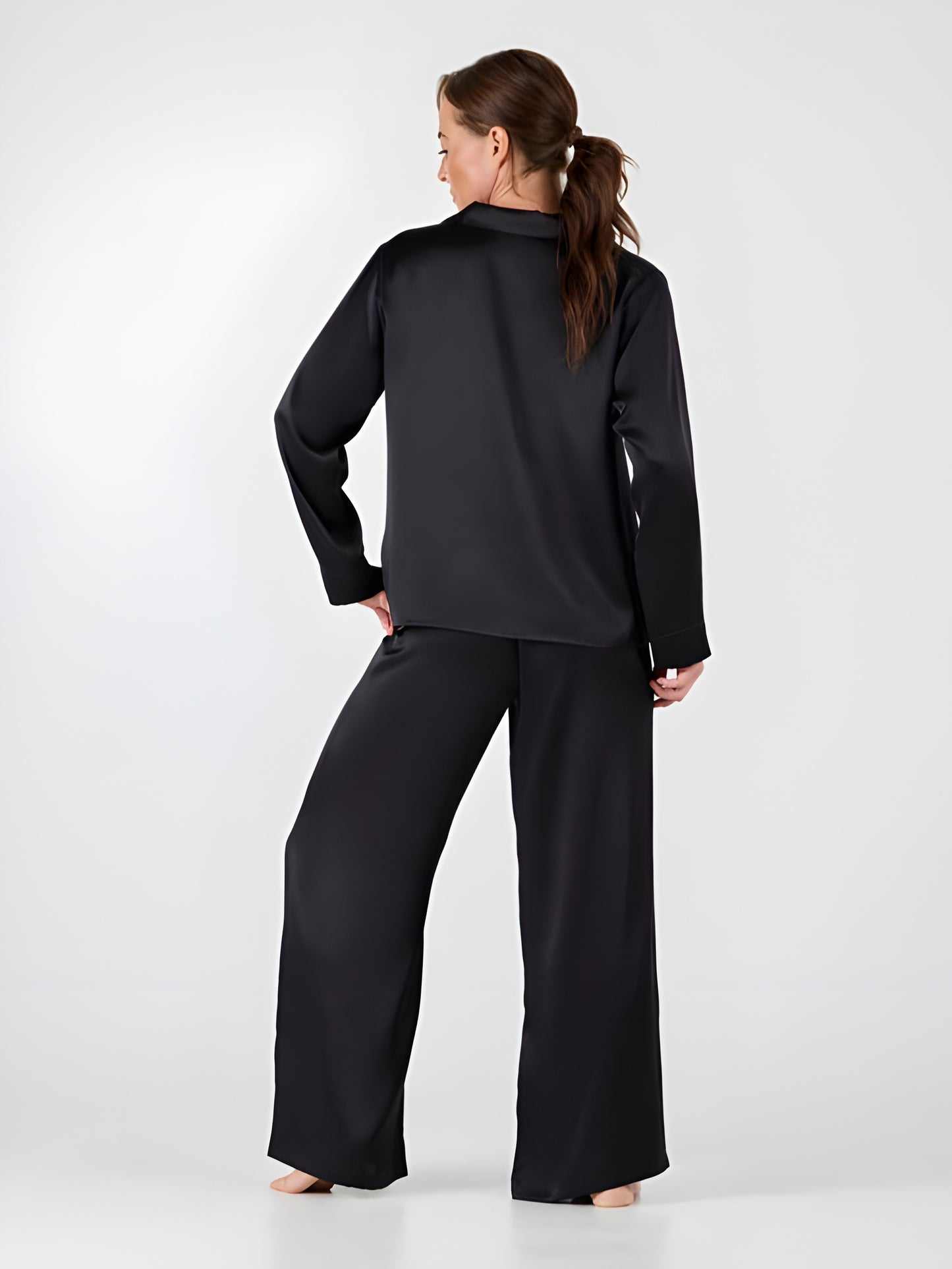 Veesa Bell Pajama Set